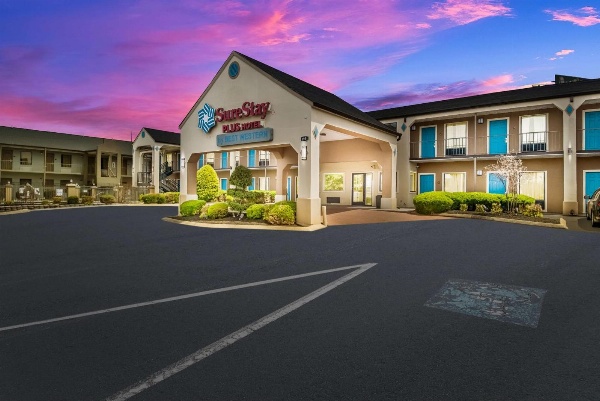 SureStay Plus Hotel by Best Western Jackson image 1