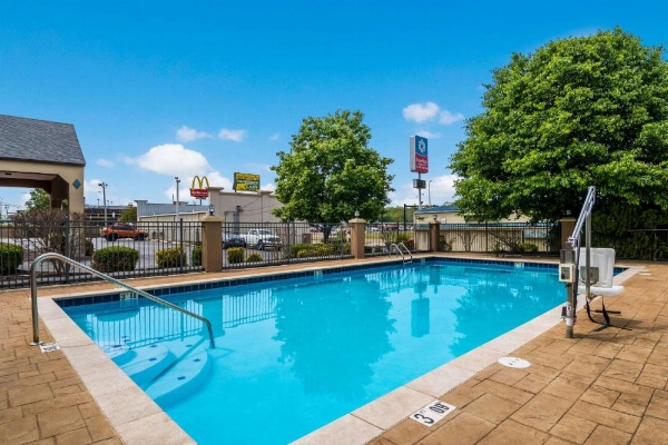 SureStay Plus Hotel by Best Western Jackson image 10