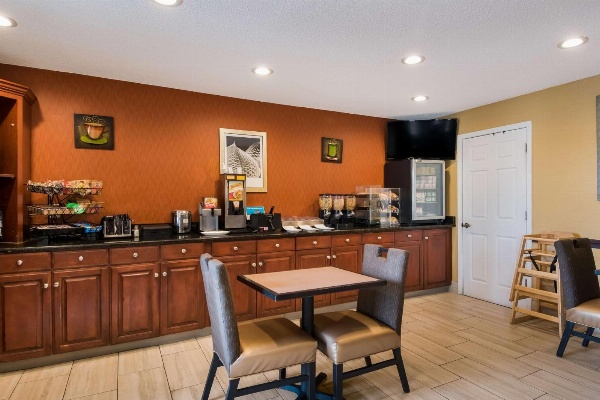 SureStay Plus Hotel by Best Western Jackson image 7